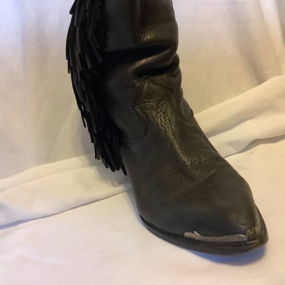 Vintage size 8 Western style black leather fringe cowboy boots made in USA - Picture 4 of 16